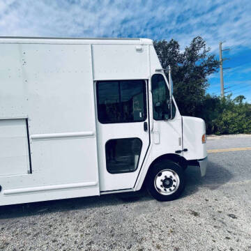2016 Freightliner MT55 Chassis