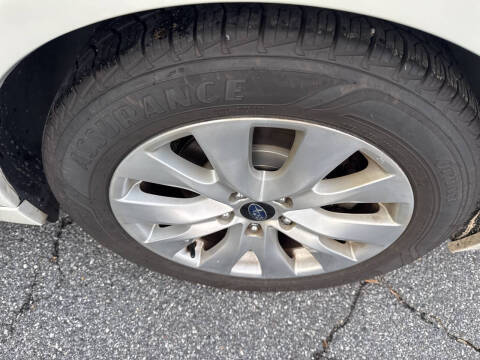 2015 Subaru Legacy 2.5i Premium