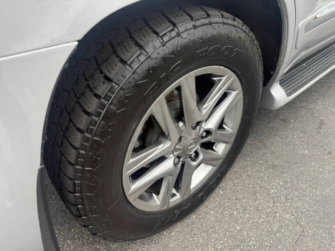 2014 Lexus LX 570