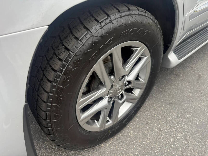 2014 Lexus LX 570