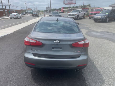 2016 Kia Forte EX