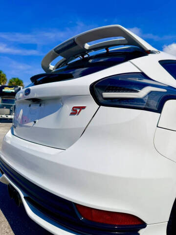 2018 Ford Focus ST