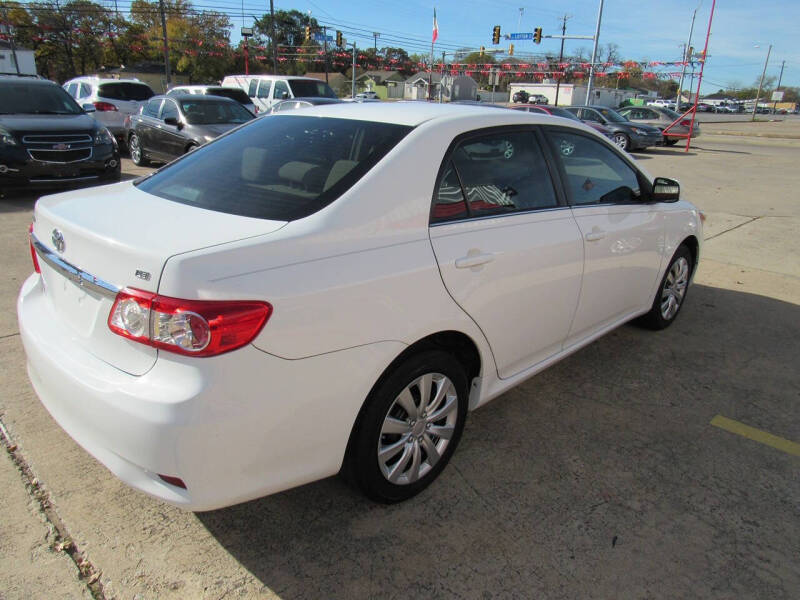 2013 Toyota Corolla L