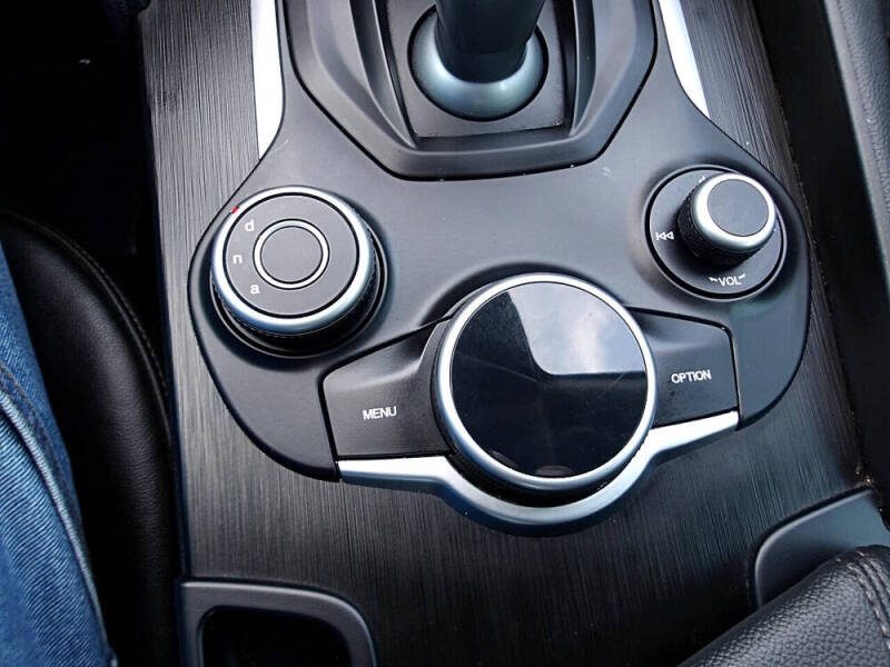 2017 Alfa Romeo Giulia