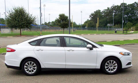 2015 Ford Fusion S