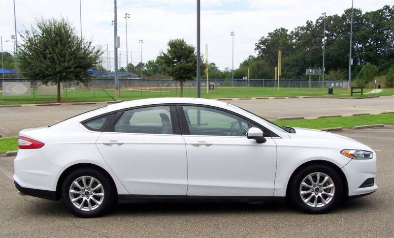 2015 Ford Fusion S