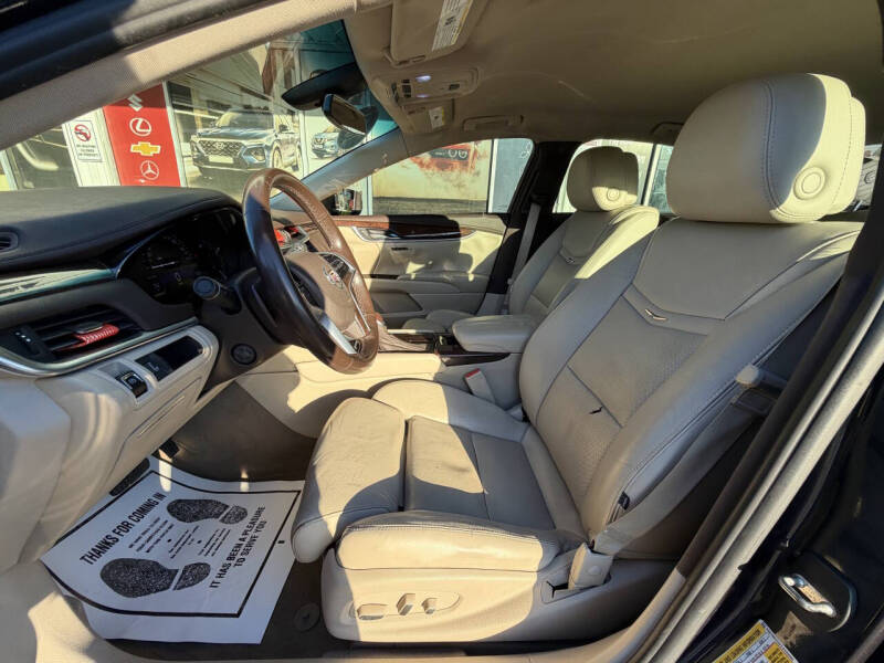 2014 Cadillac XTS Luxury Collection