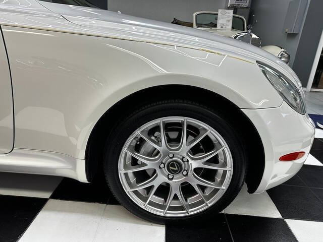 2004 Lexus SC 430