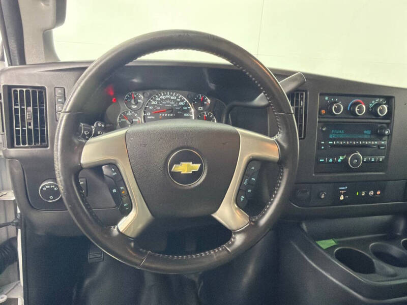 2017 Chevrolet Express 3500