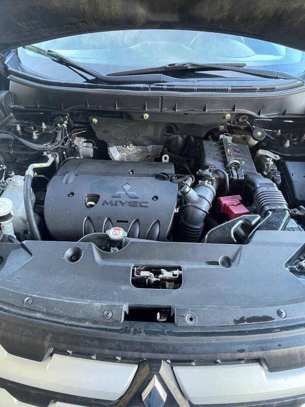 2020 Mitsubishi Outlander Sport ES