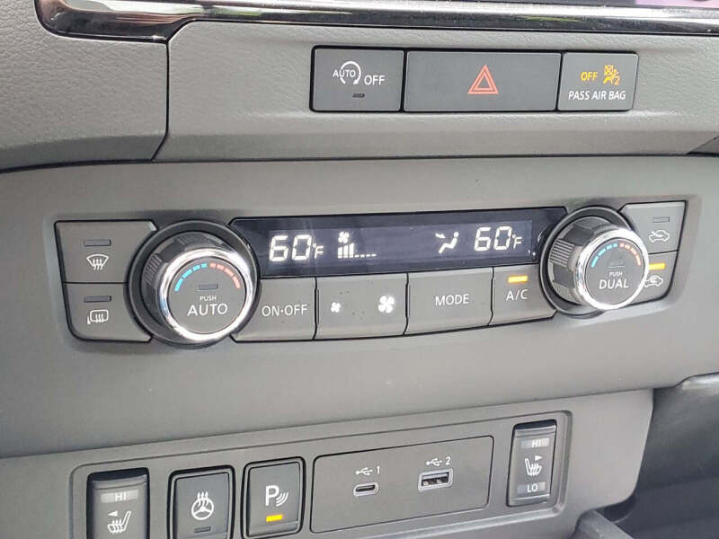 2024 Nissan Frontier SV