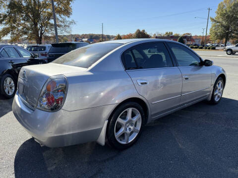 2004 Nissan Altima 3.5 SE