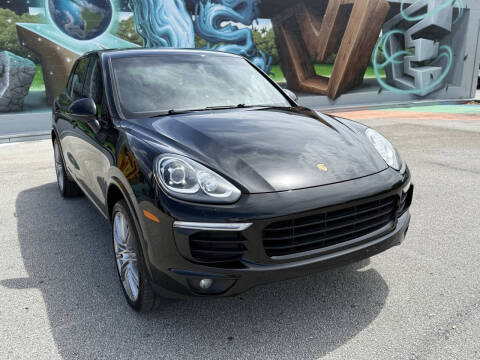 2018 Porsche Cayenne Platinum Edition
