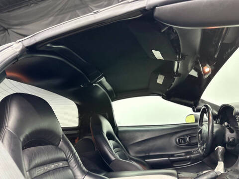 2004 Chevrolet Corvette