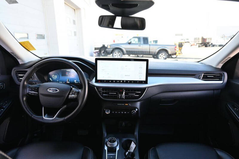 2024 Ford Escape Platinum