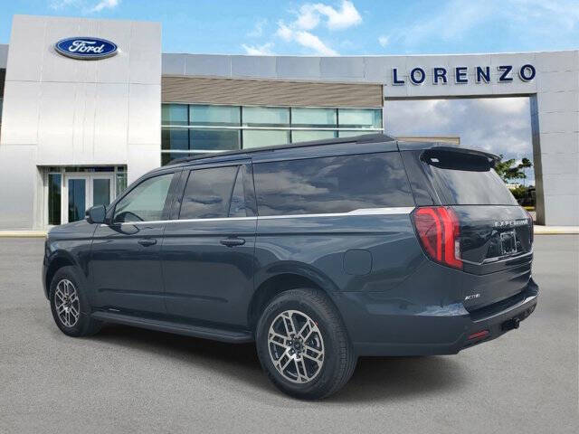 2026 Ford Expedition MAX Active