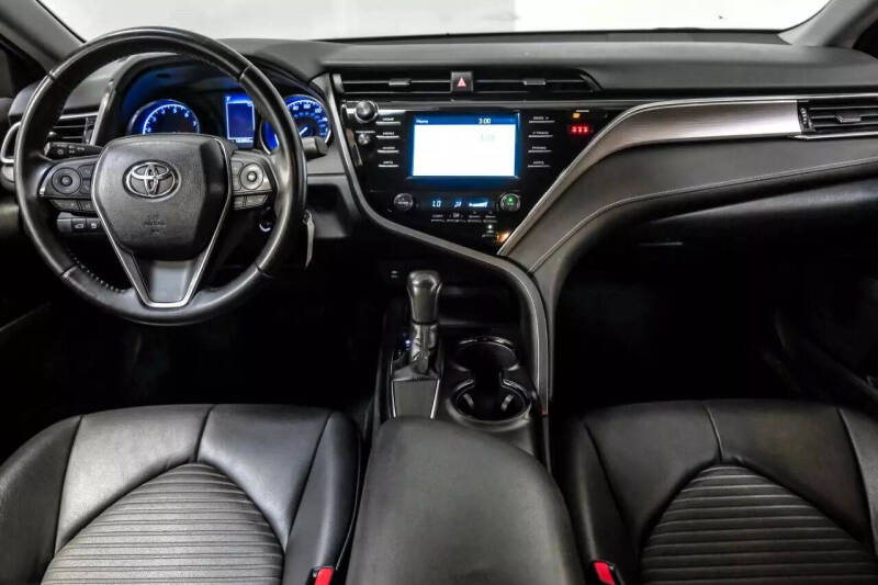 2018 Toyota Camry XLE