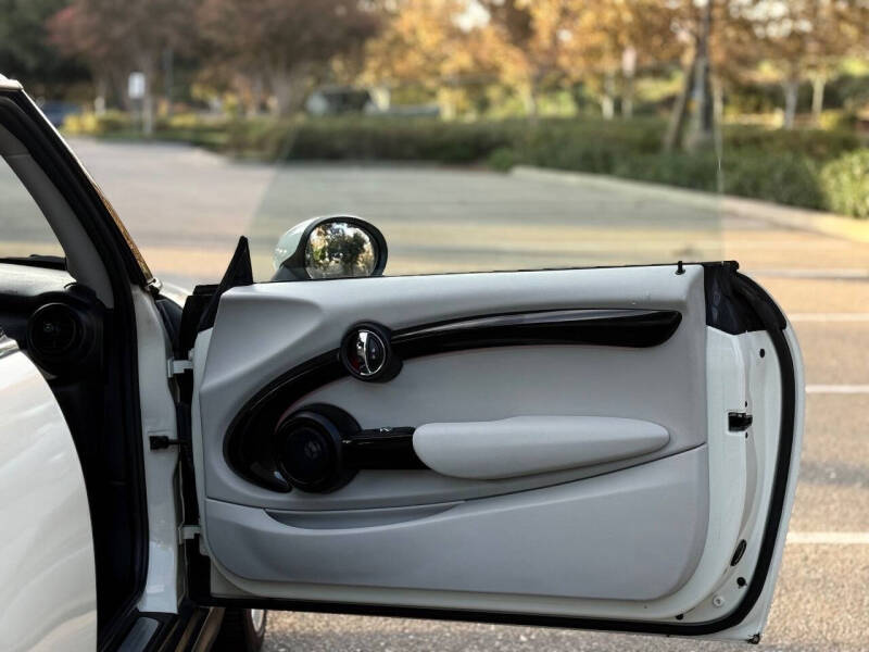 2014 MINI Hardtop Cooper