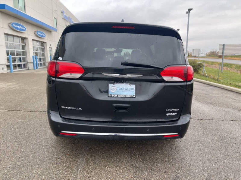 2017 Chrysler Pacifica Limited
