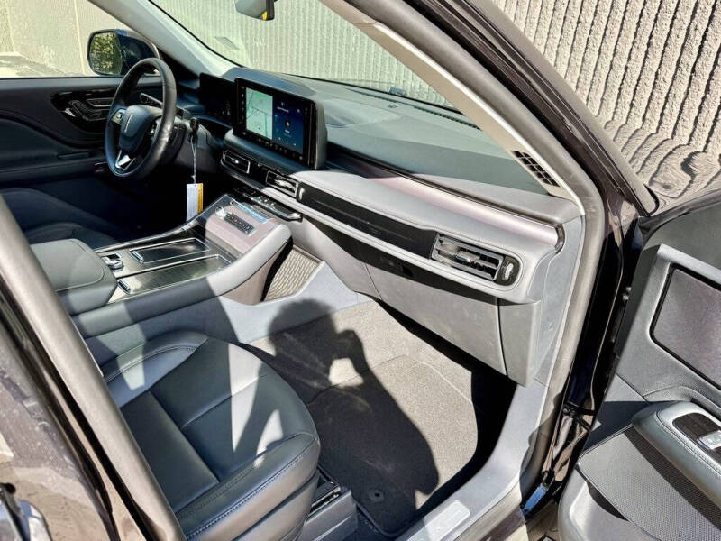 2025 Lincoln Aviator Premiere