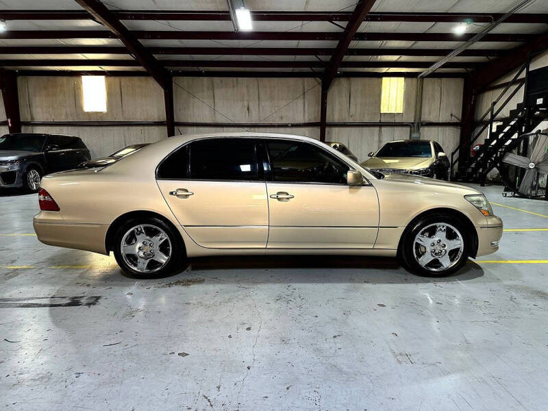 2005 Lexus LS 430