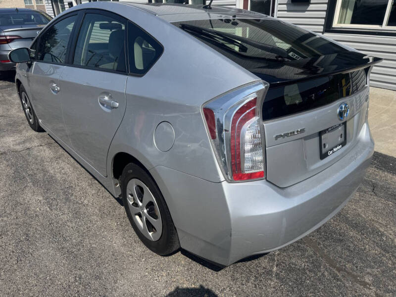 2012 Toyota Prius Two