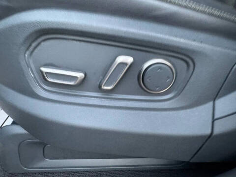 2023 Rivian R1T Adventure