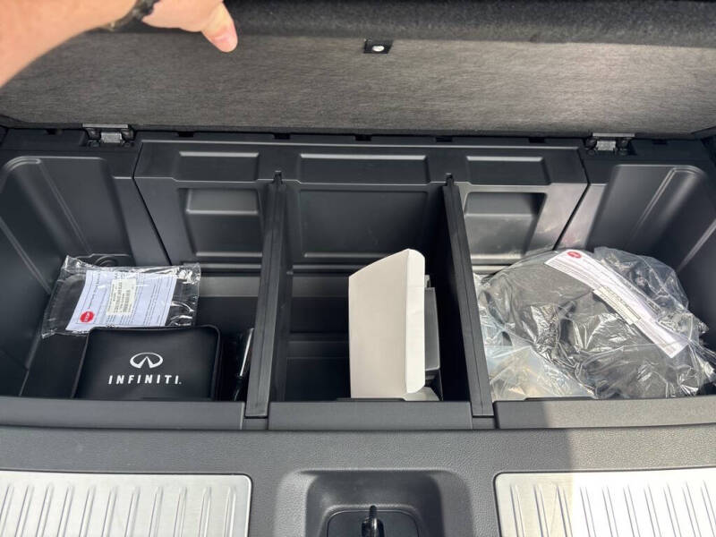 2023 Infiniti QX60 Sensory