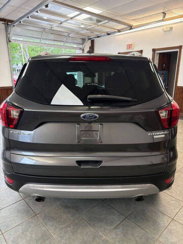 2019 Ford Escape Titanium