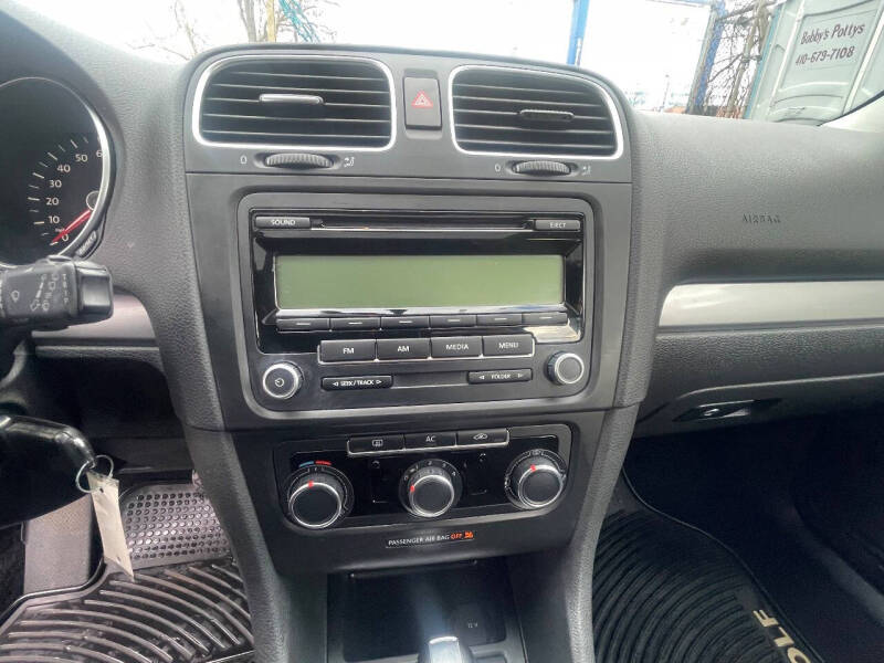 2011 Volkswagen Golf 2.5L PZEV