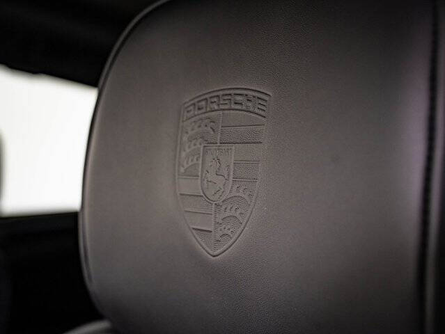 2026 Porsche Macan T