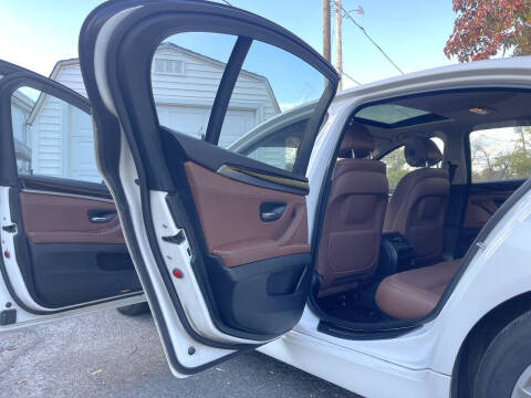 2016 BMW 5 Series 528i xDrive