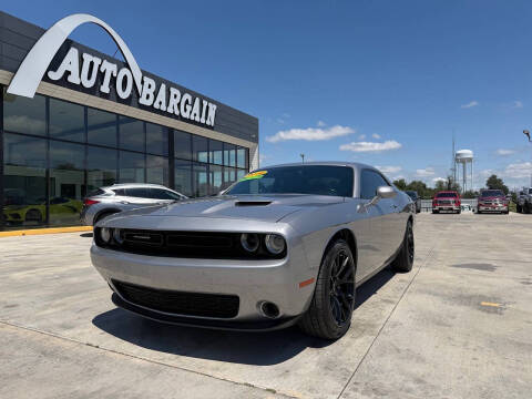 2016 Dodge Challenger SXT