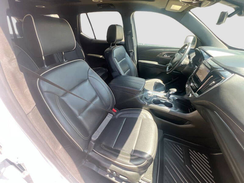 2023 Chevrolet Traverse Premier