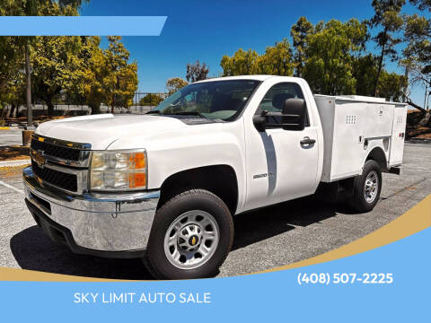 2011 Chevrolet Silverado 3500HD CC