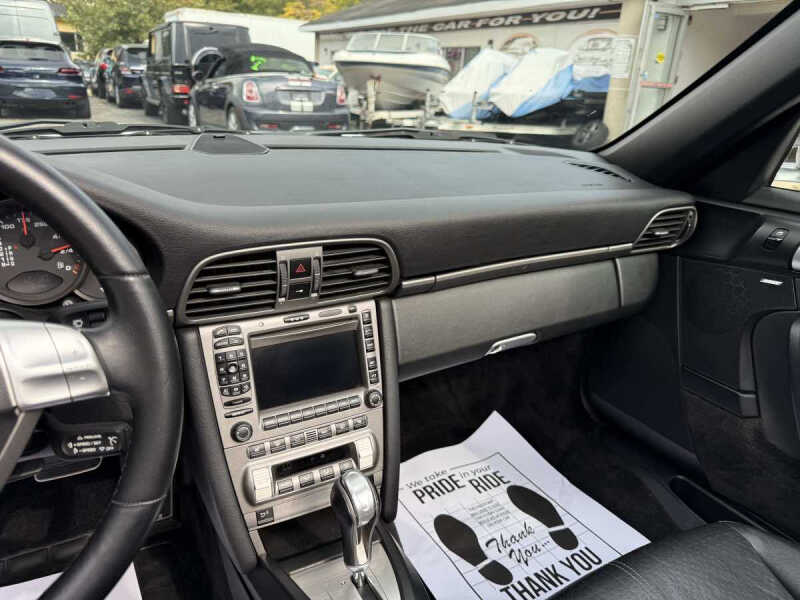 2006 Porsche 911 Carrera