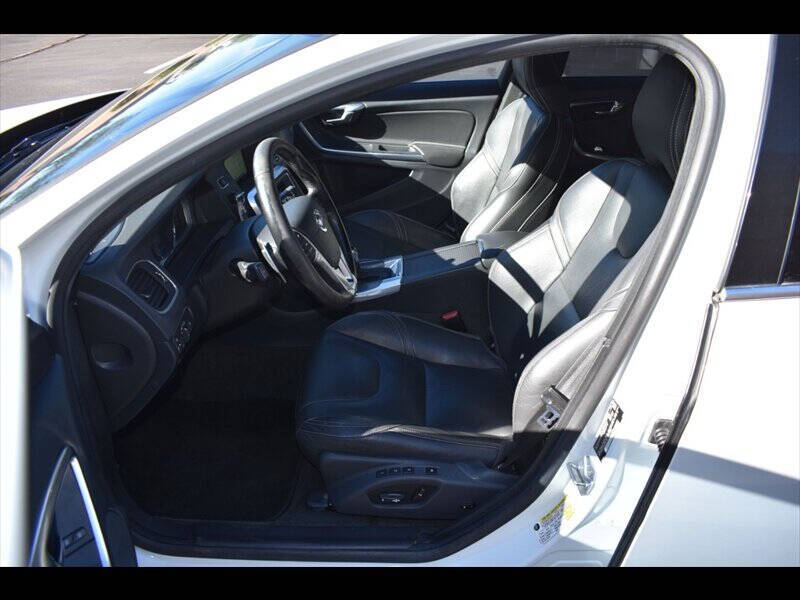 2016 Volvo S60 T5 Drive-E Premier