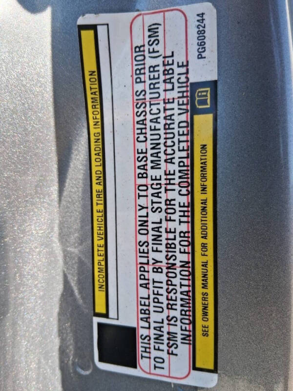2023 RAM 3500 SLT