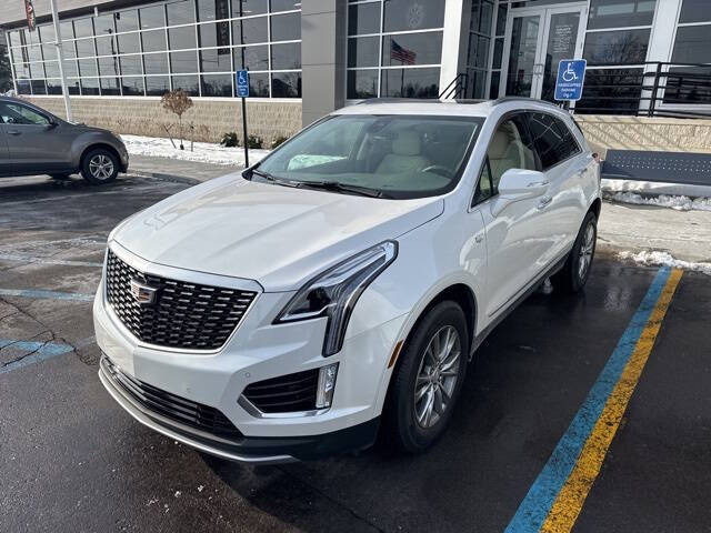 2022 Cadillac XT5 Premium Luxury