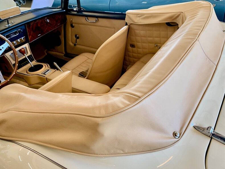 1964 Austin-Healey 3000