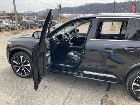 2019 Volvo XC90 T6 Inscription