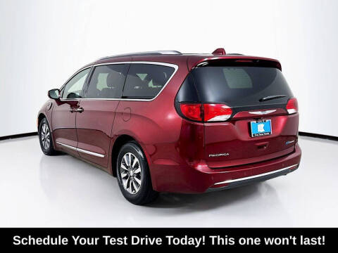 2020 Chrysler Pacifica Hybrid Limited