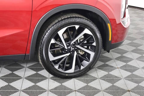 2023 Mitsubishi Outlander SE