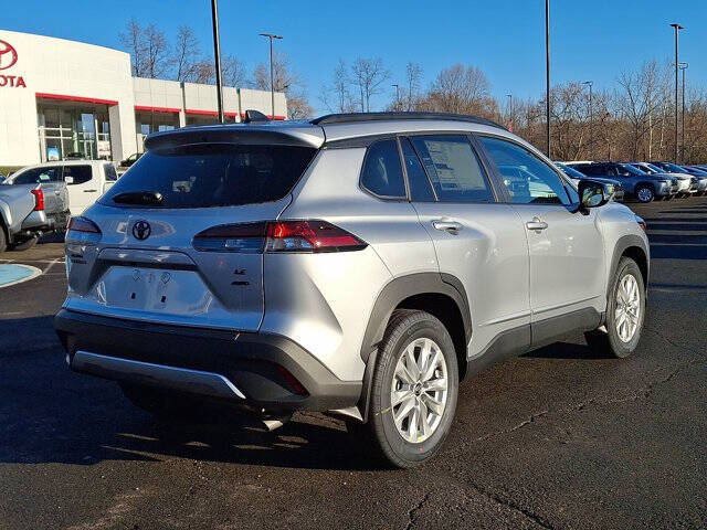 2026 Toyota Corolla Cross LE