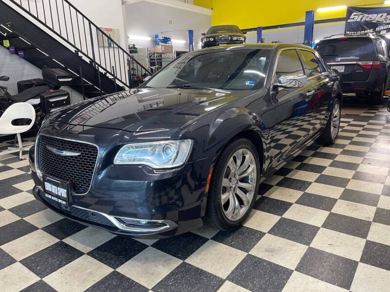 2017 Chrysler 300 C