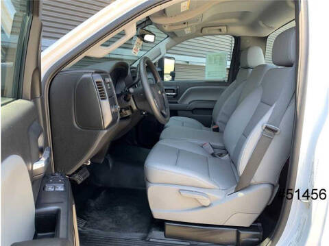 2023 Chevrolet Silverado 5500HD