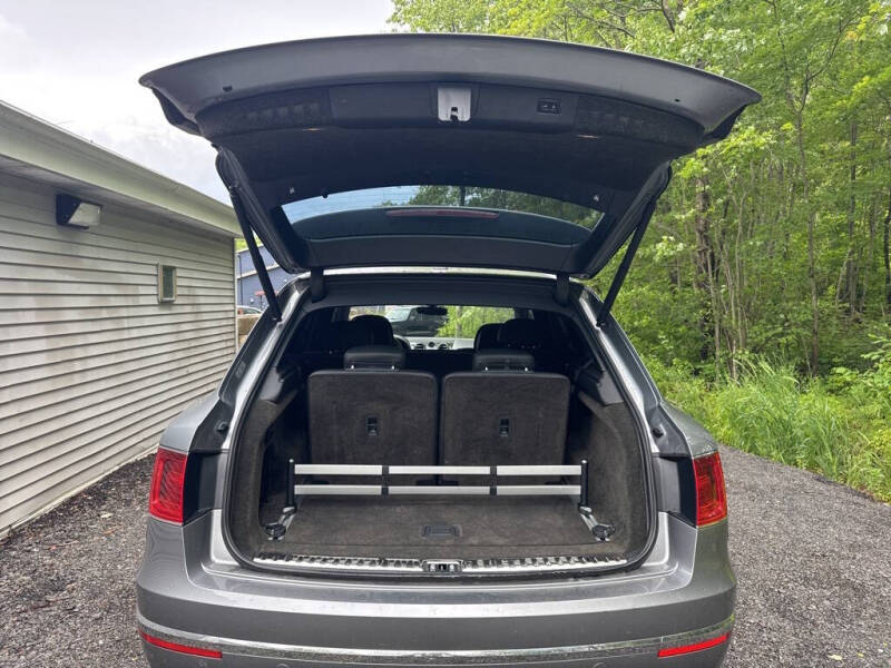 2018 Bentley Bentayga W12 Signature Edition