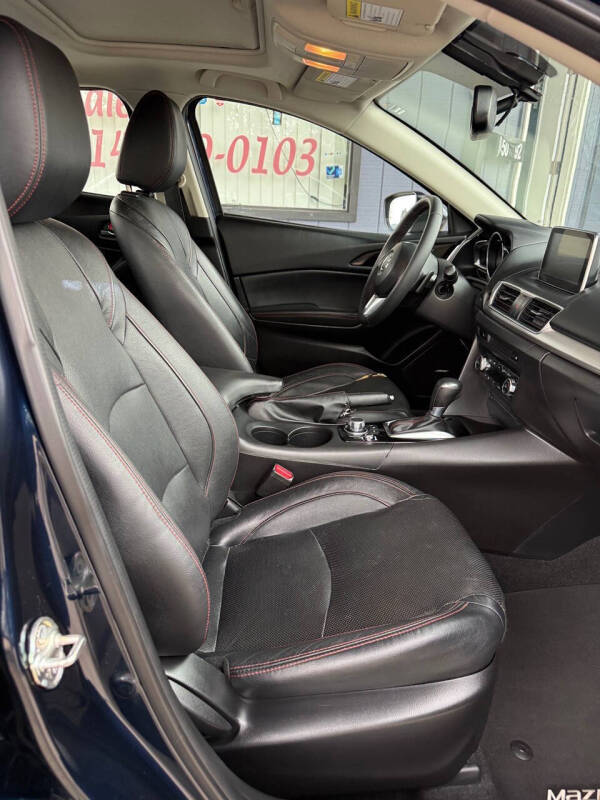 2016 Mazda MAZDA3 s Grand Touring