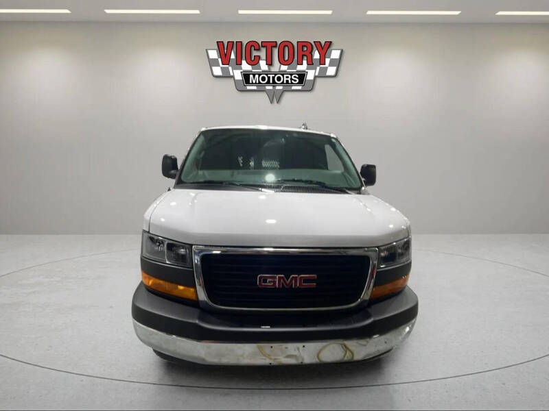 2024 GMC Savana 2500