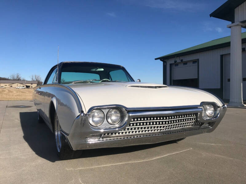 1962 Ford Thunderbird